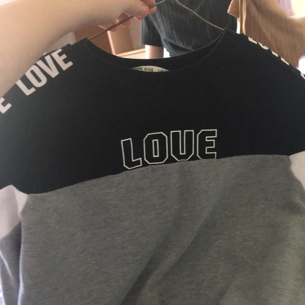 Kids love sweater